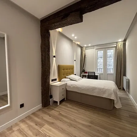Old Town Apartment